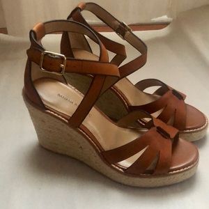 Banana Republic Bridge Espadrille Size 6